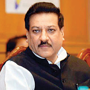 Maharashtra chief minister Prithviraj Chavan resignation letter to governor vidyasagar rao congress ncp